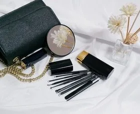 Le Guide Ultime du Maquillage en Algérie